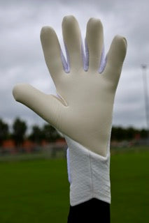HAGALL ALL WHITE 2.0 målmandshandsker – hvidt design, bagfra